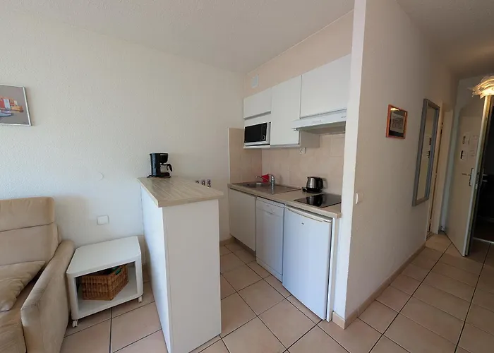 Climatise Pour 2/3 - Proche Et Commerces - Wifi Inclus - Fr-1-466a-22 Saint-Raphaël